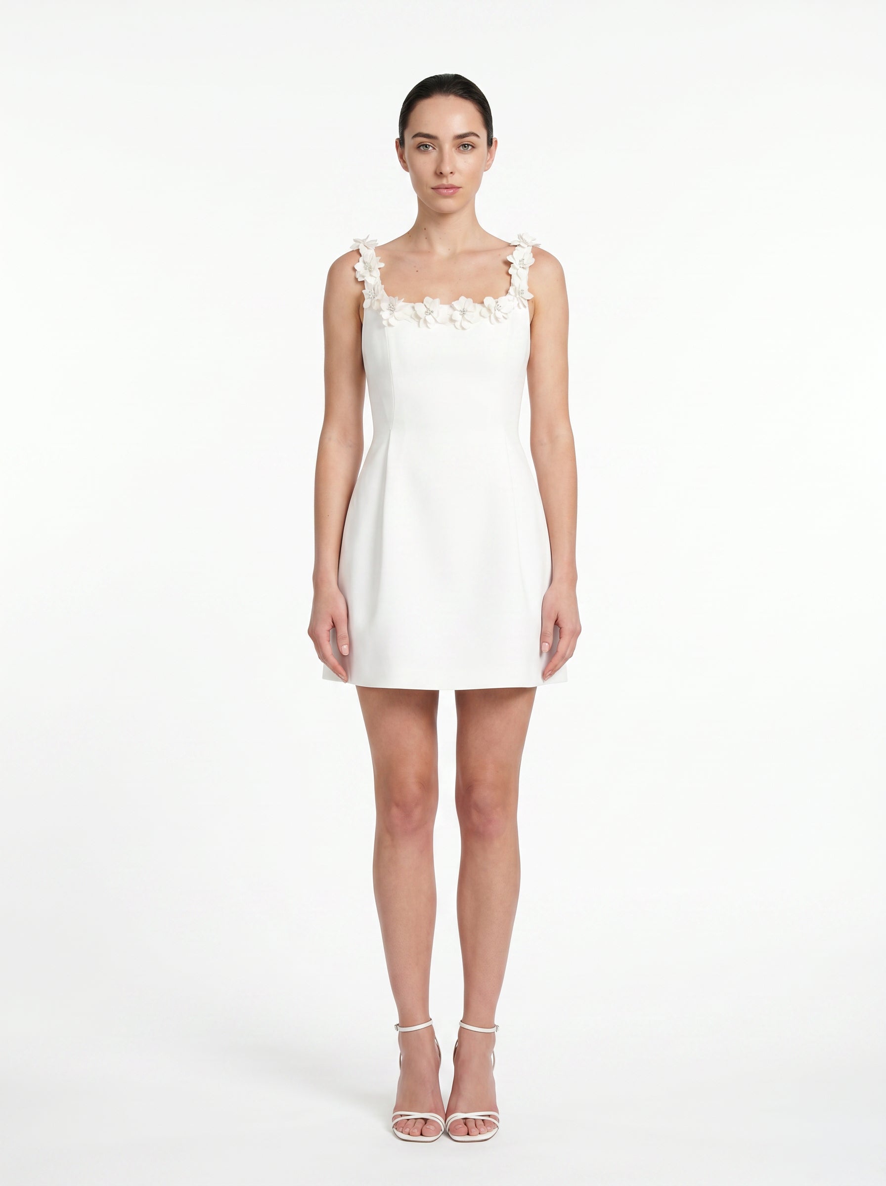 Women's White Flower Embroidered Sleeveless Mini Dress
